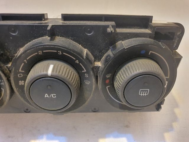 bontott PEUGEOT 308 Fűtéskapcsoló (manuális klímás)