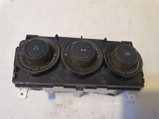 bontott PEUGEOT 308 Fűtéskapcsoló (manuális klímás)