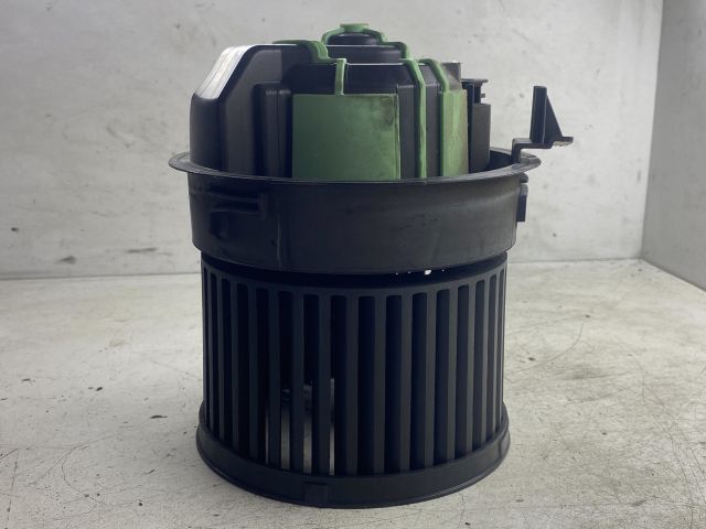 bontott PEUGEOT 308 Fűtőmotor (Klímás)