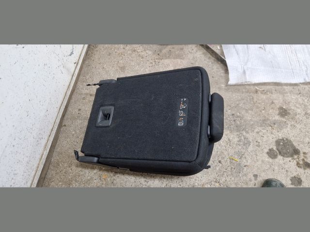 bontott PEUGEOT 308 Harmadik sor Bal Ülés