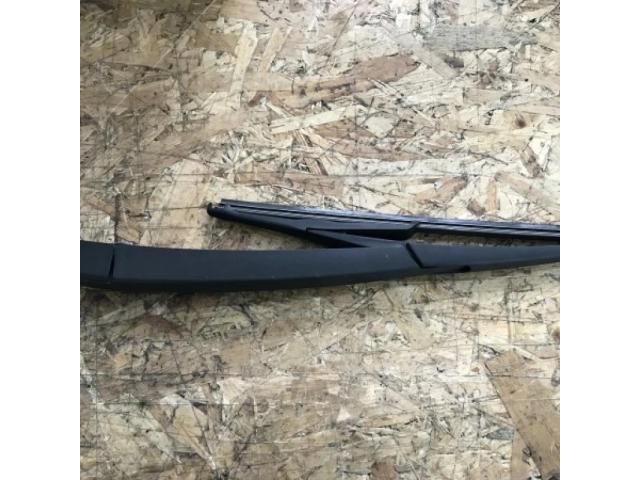 bontott PEUGEOT 308 Hátsó Ablaktörlő Kar