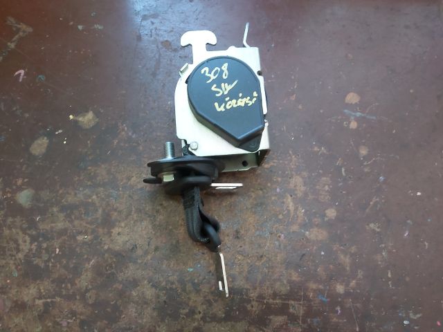 bontott PEUGEOT 308 Hátsó középső Biztonsági Öv