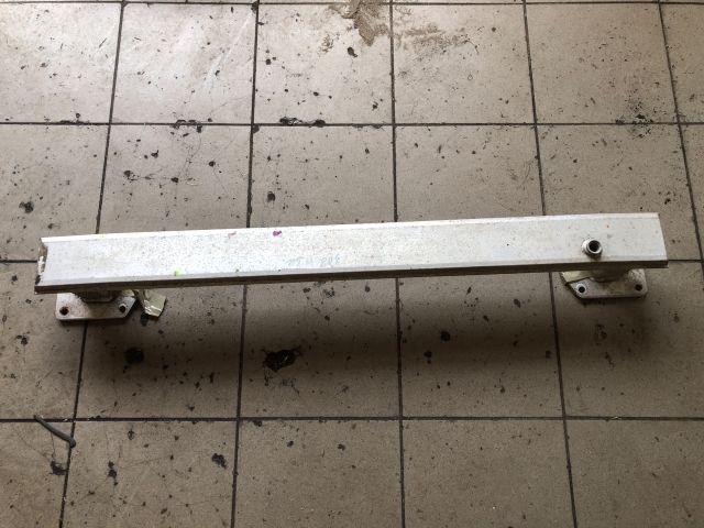 bontott PEUGEOT 308 Hátsó Lökhárító Merevítő (Fém)