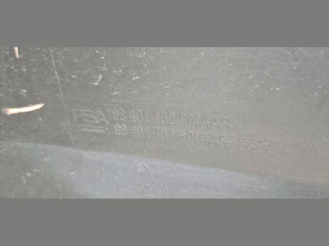 bontott PEUGEOT 308 Hátsó Lökhárító (Üresen)