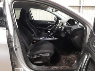 bontott PEUGEOT 308 Hátsó Tolatóradar Fej