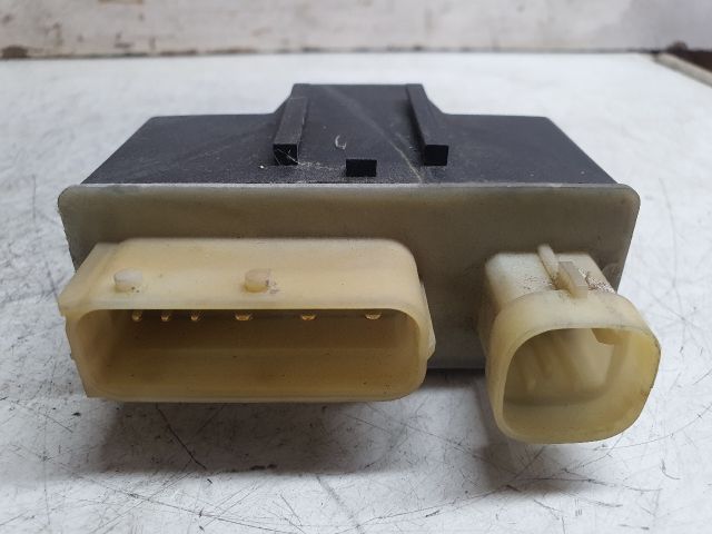 bontott PEUGEOT 308 Izzító Relé