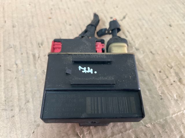 bontott PEUGEOT 308 Izzító Relé