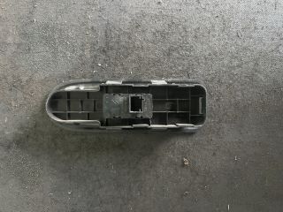 bontott PEUGEOT 308 Jobb első Ablakemelő Kapcsoló