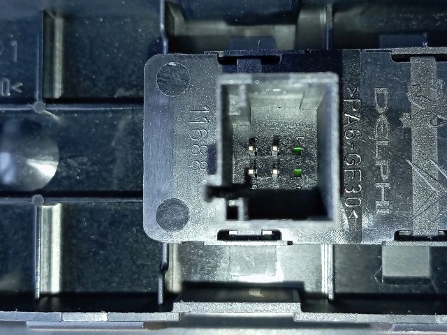 bontott PEUGEOT 308 Jobb első Ablakemelő Kapcsoló