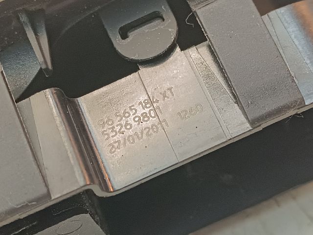 bontott PEUGEOT 308 Jobb első Ablakemelő Kapcsoló