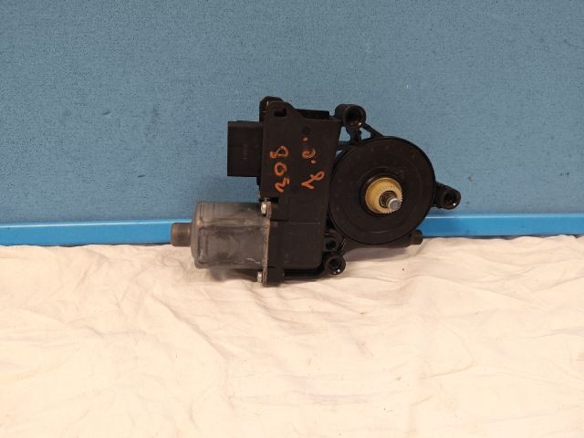 bontott PEUGEOT 308 Jobb első Ablakemelő Motor