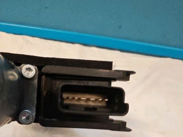 bontott PEUGEOT 308 Jobb első Ablakemelő Motor