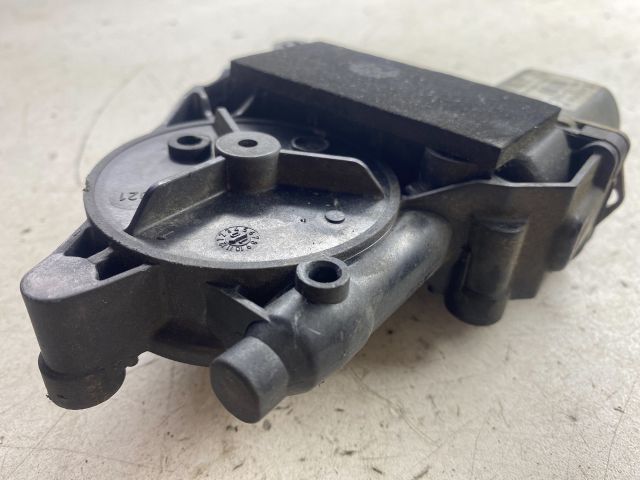 bontott PEUGEOT 308 Jobb első Ablakemelő Motor