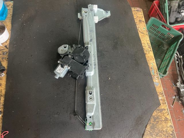 bontott PEUGEOT 308 Jobb első Ablakemelő Szerkezet (Elektromos)