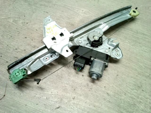 bontott PEUGEOT 308 Jobb első Ablakemelő Szerkezet (Elektromos)