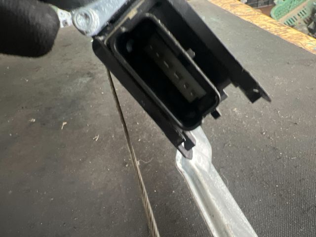 bontott PEUGEOT 308 Jobb első Ablakemelő Szerkezet (Elektromos)