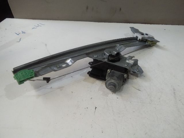 bontott PEUGEOT 308 Jobb első Ablakemelő Szerkezet (Elektromos)