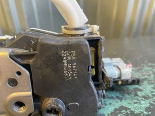 bontott PEUGEOT 308 Jobb első Ajtózár