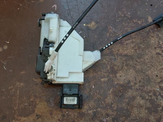 bontott PEUGEOT 308 Jobb első Ajtózár