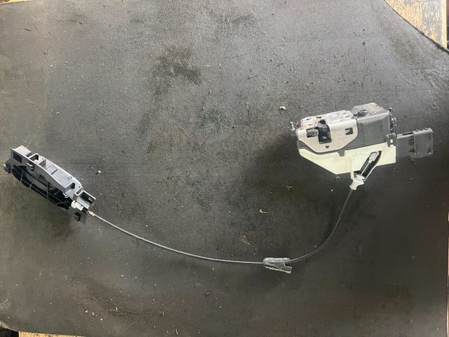 bontott PEUGEOT 308 Jobb első Ajtózár