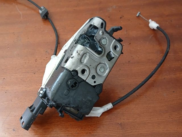 bontott PEUGEOT 308 Jobb első Ajtózár