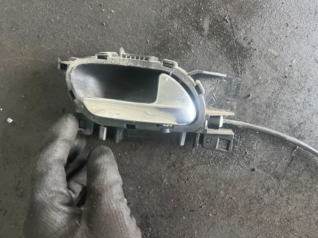 bontott PEUGEOT 308 Jobb első Ajtózár