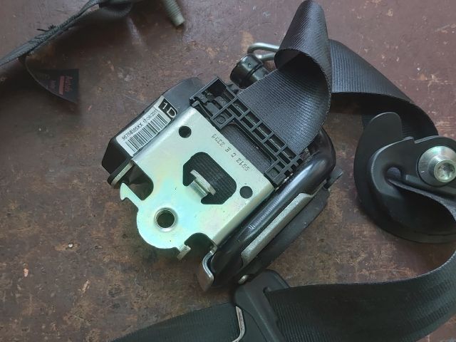 bontott PEUGEOT 308 Jobb első Biztonsági Öv