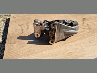 bontott PEUGEOT 308 Jobb első Féltengely Tartó