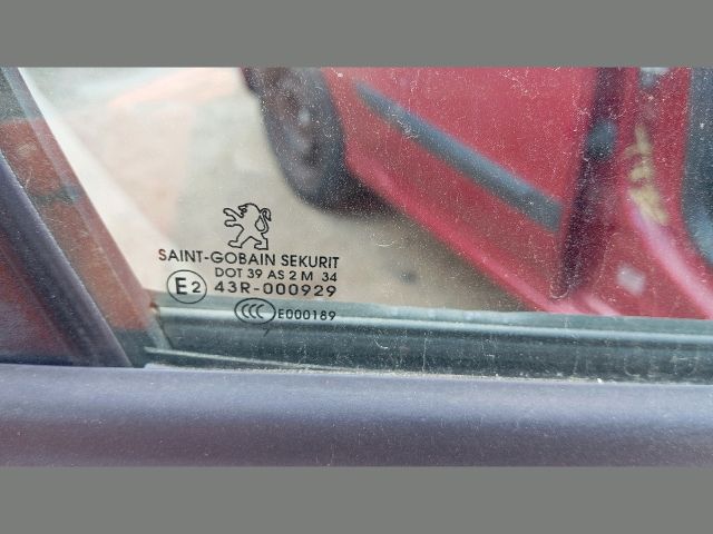 bontott PEUGEOT 308 Jobb első Fixüveg (Ajtóban)