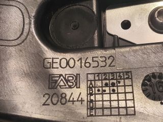 bontott PEUGEOT 308 Jobb első Külső Kilincsfészek