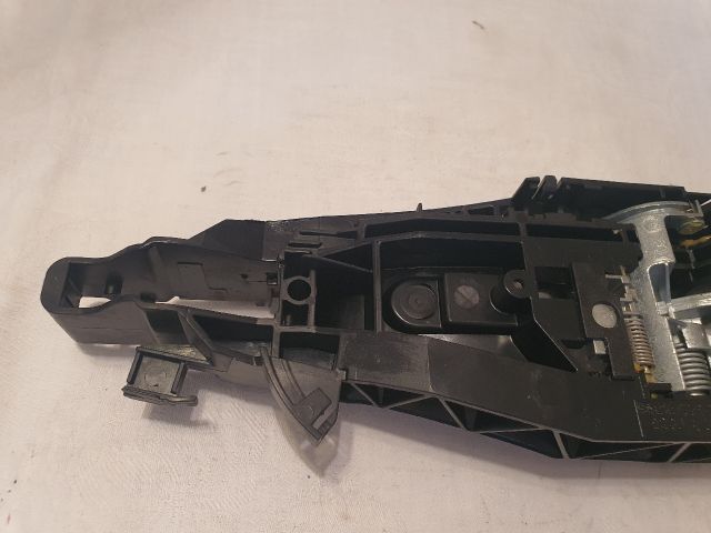 bontott PEUGEOT 308 Jobb első Külső Kilincsfészek