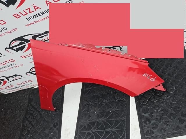 bontott PEUGEOT 308 Jobb első Sárvédő