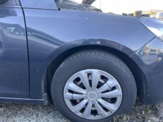 bontott PEUGEOT 308 Jobb első Sárvédő