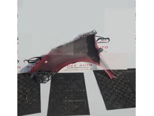 bontott PEUGEOT 308 Jobb első Sárvédő