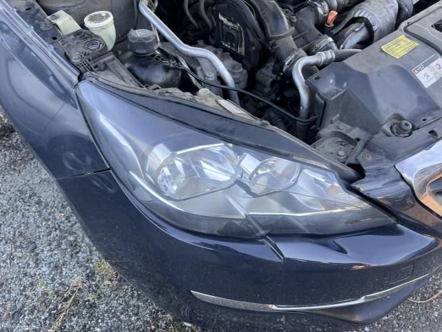bontott PEUGEOT 308 Jobb Fényszóró