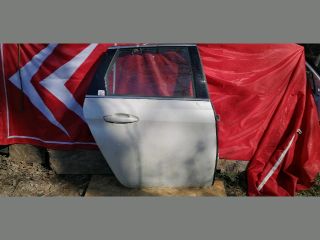 bontott PEUGEOT 308 Jobb hátsó Ajtó (Részeivel)