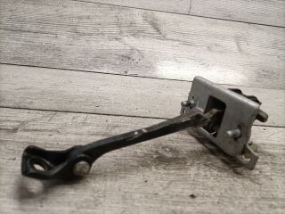 bontott PEUGEOT 308 Jobb hátsó Ajtóhatároló