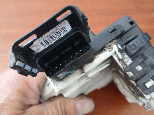 bontott PEUGEOT 308 Jobb hátsó Ajtózár