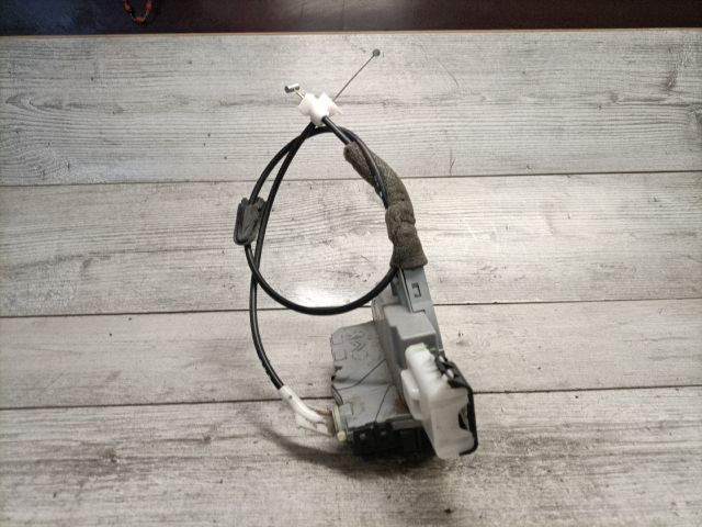 bontott PEUGEOT 308 Jobb hátsó Ajtózár