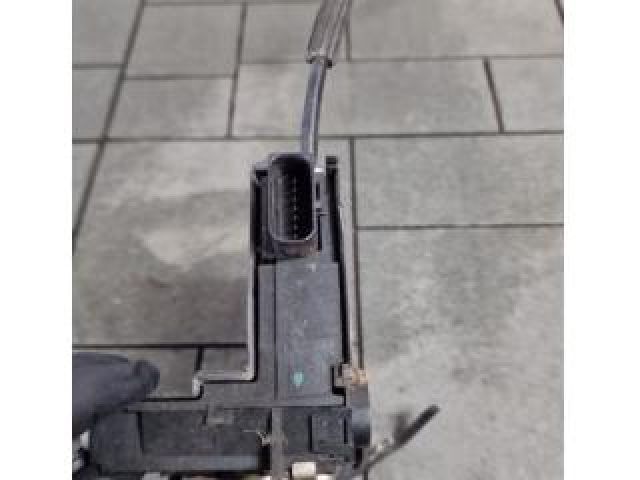 bontott PEUGEOT 308 Jobb hátsó Ajtózár