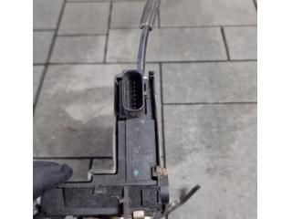 bontott PEUGEOT 308 Jobb hátsó Ajtózár