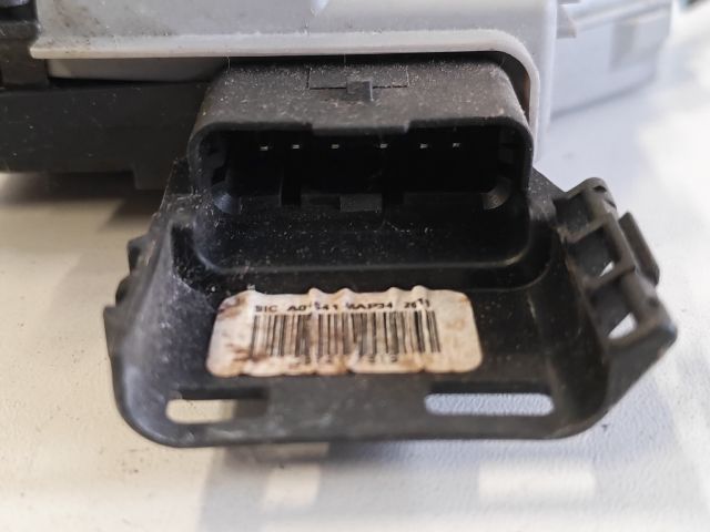 bontott PEUGEOT 308 Jobb hátsó Ajtózár