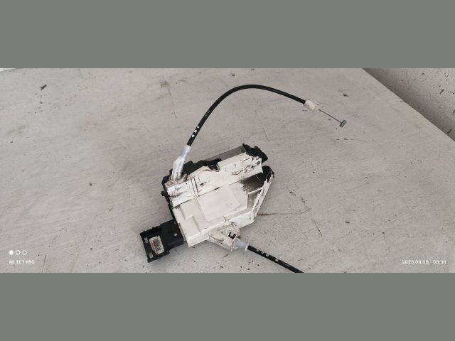 bontott PEUGEOT 308 Jobb hátsó Ajtózár