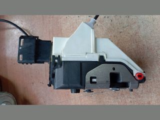 bontott PEUGEOT 308 Jobb hátsó Ajtózár