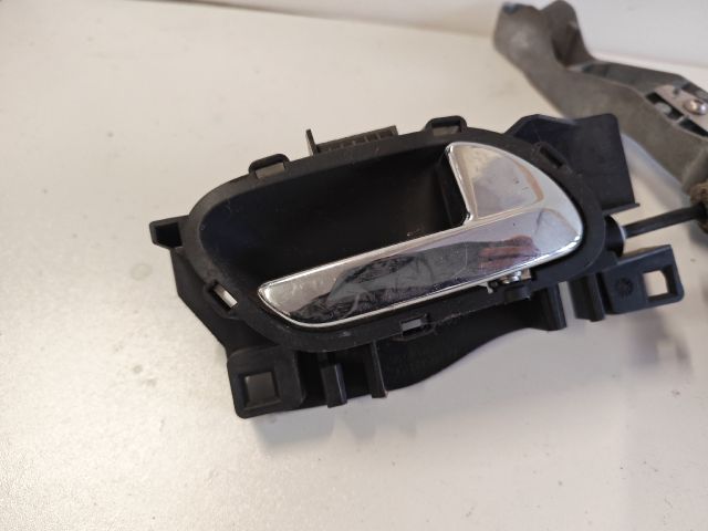 bontott PEUGEOT 308 Jobb hátsó Ajtózár