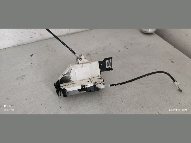 bontott PEUGEOT 308 Jobb hátsó Ajtózár