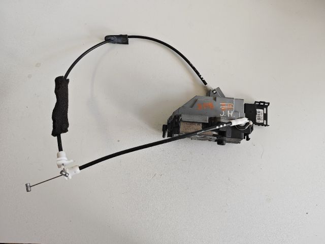 bontott PEUGEOT 308 Jobb hátsó Ajtózár