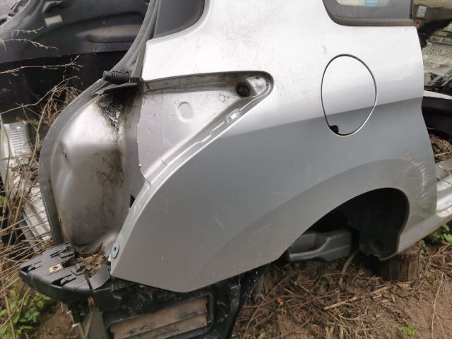 bontott PEUGEOT 308 Jobb hátsó Sárvédő