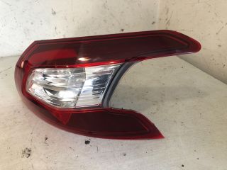 bontott PEUGEOT 308 Jobb Külső Hátsó Lámpa