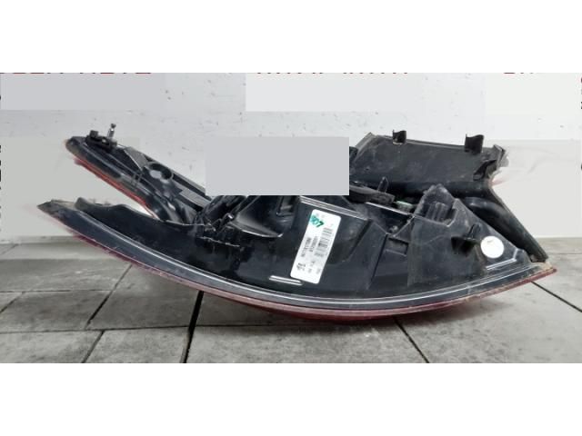 bontott PEUGEOT 308 Jobb Külső Hátsó Lámpa
